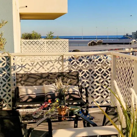 Apartament Le Saint Clair, Superbe Neuf, Terrasse, Vue Mer, Parking Climatisation Sète